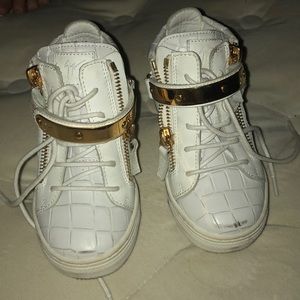 Guiseppe Zanotti sneakers